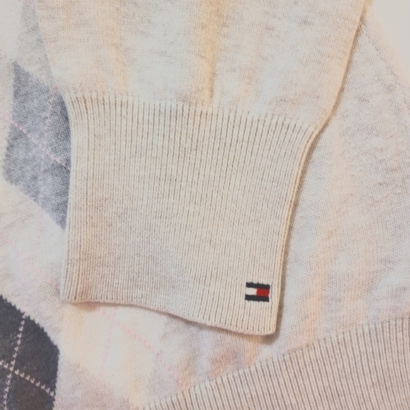 Tommy Hilfiger light grey argyle cotton fine knit vneck pullover ❤️ - Picture 4 of 6